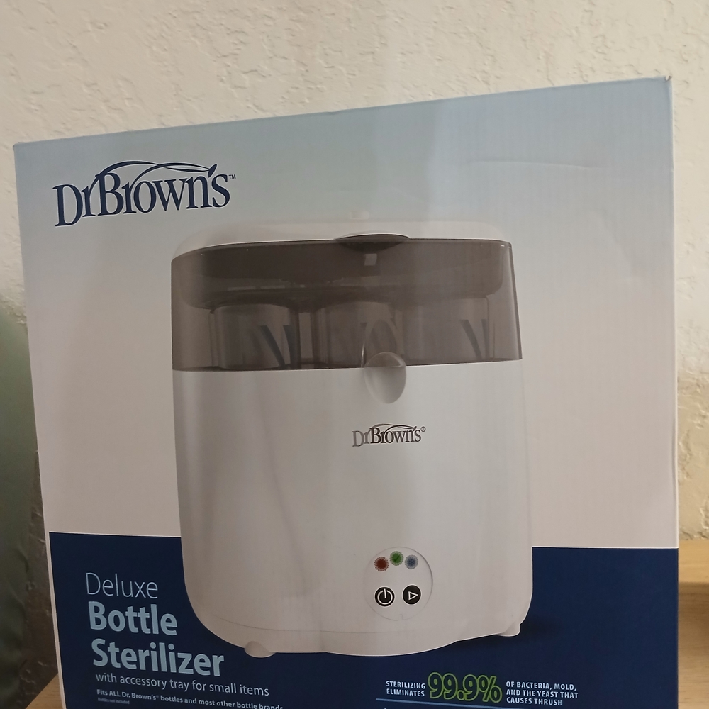 White Bottle Sterilizer